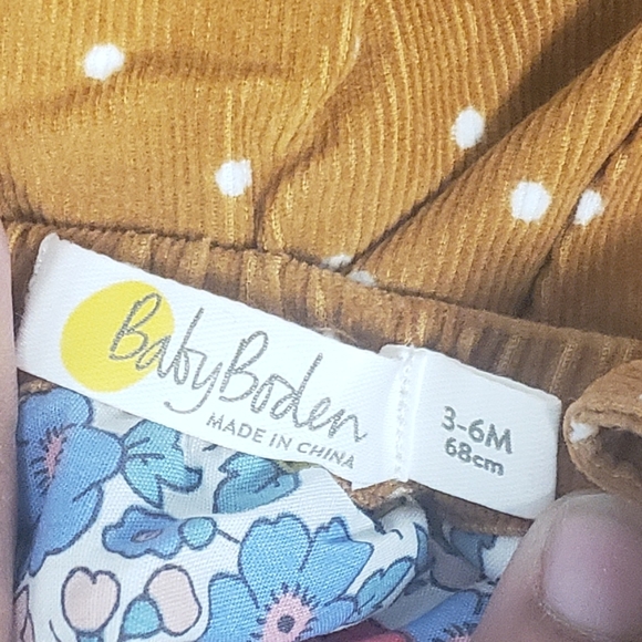 Mini Boden Baby Boden Hedgehog Pinafore Dress 3-6m - Picture 3 of 3